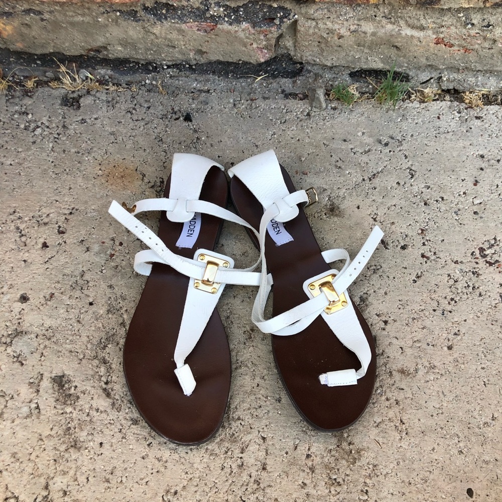 Steve Madden sandals in size 9
